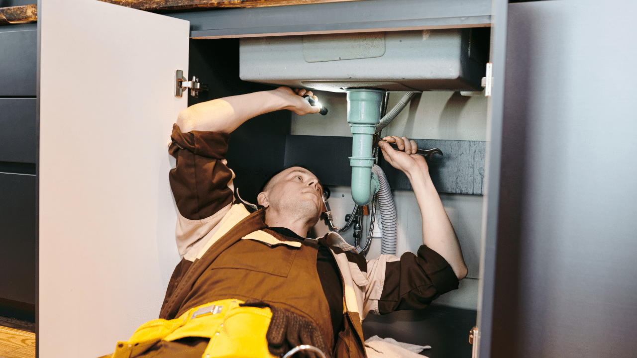 Expert Water Leak Repair in Comanche
